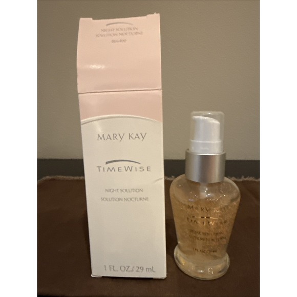 Mary Kay Other - Mary Kay Night‎ Solution/ Solution nocturne Full Size 1 OZ Bottle DISCONTINUED